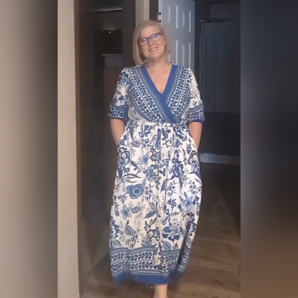 BLOOMCHIC Bandana Print Midi Dress BLUE Size 12